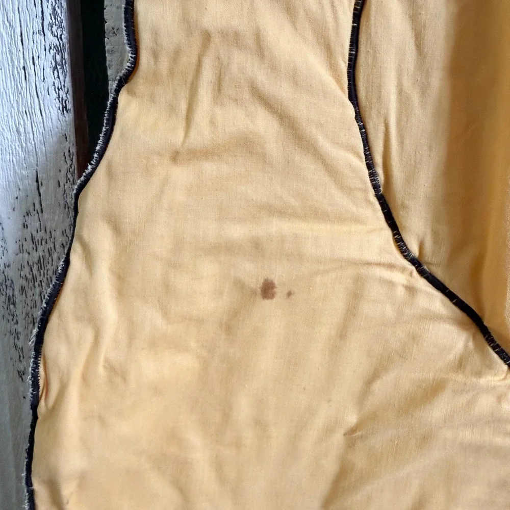 VTG Handmade Quilted Squirrel Acorn Quilt Blanket Kids 50x36 Toddlers Baby Throw
